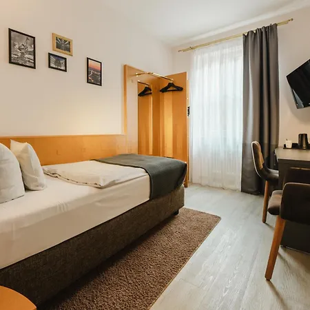 Kaiserhof 4* קרלסרוהה