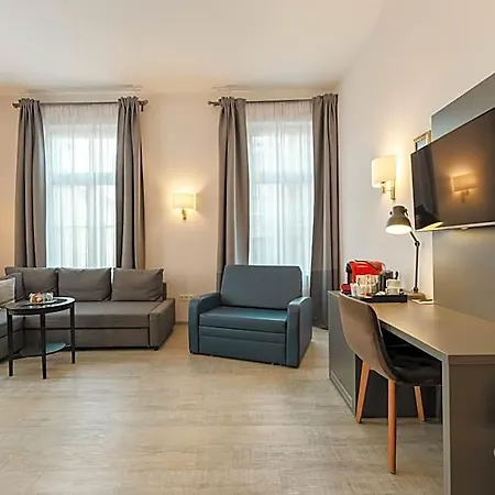 Kaiserhof Hotel